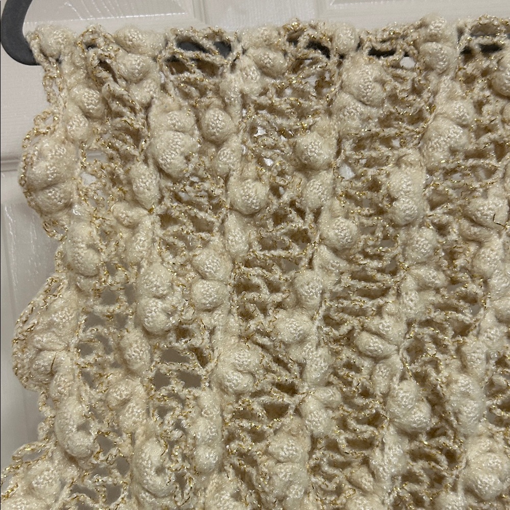 Chunky Knit Cream and Gold Scarf with Metallic Gold Thread approx 46 x 16 - Picture 9 of 11